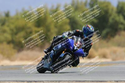 media/Apr-09-2023-SoCal Trackdays (Sun) [[333f347954]]/Turn 7 (1135am)/